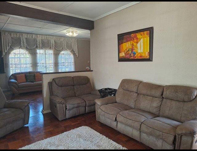 3 BEDROOM HOUSE FOR SALE IN CYRILDENE